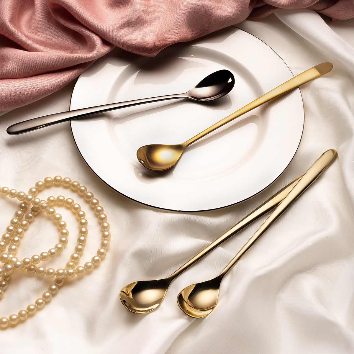 Cuillères à latte avec cœur grises set 4 pièces – Love Cutlery