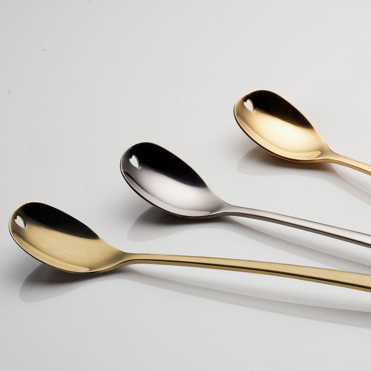 Cuillères à latte avec cœur champagne set 4 pièces – Love Cutlery