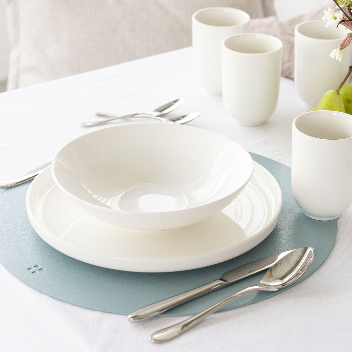 Set en porcelaine 16 pcs — Gaya Atelier blanc