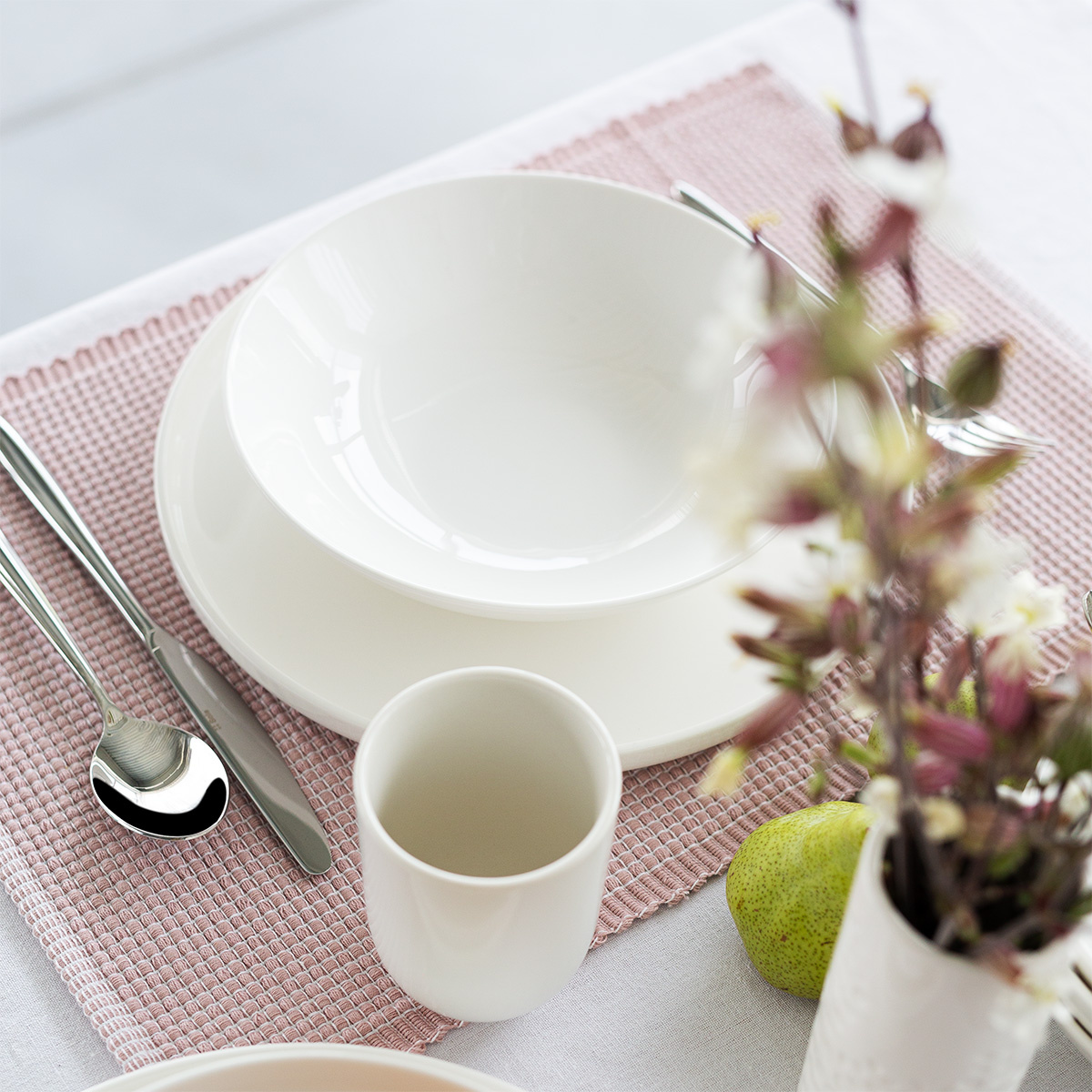 Set en porcelaine 16 pcs — Gaya Atelier blanc