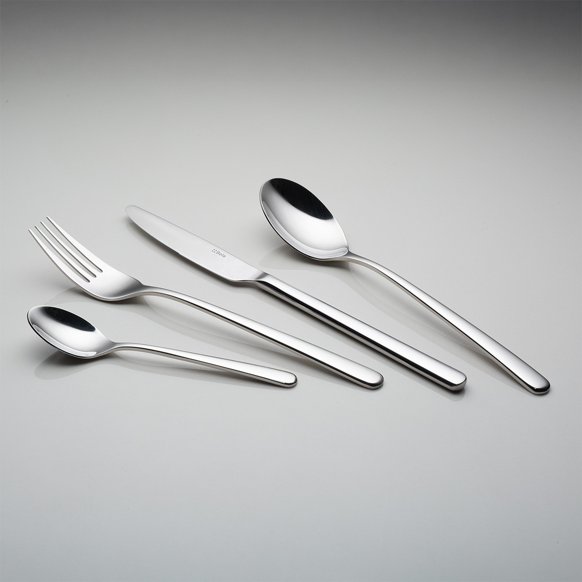 Set de couverts 42 pcs – Korsika