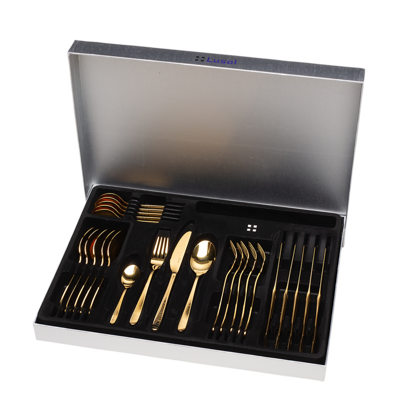Set de couverts 24 pcs – Montreal PVD doré – Lines
