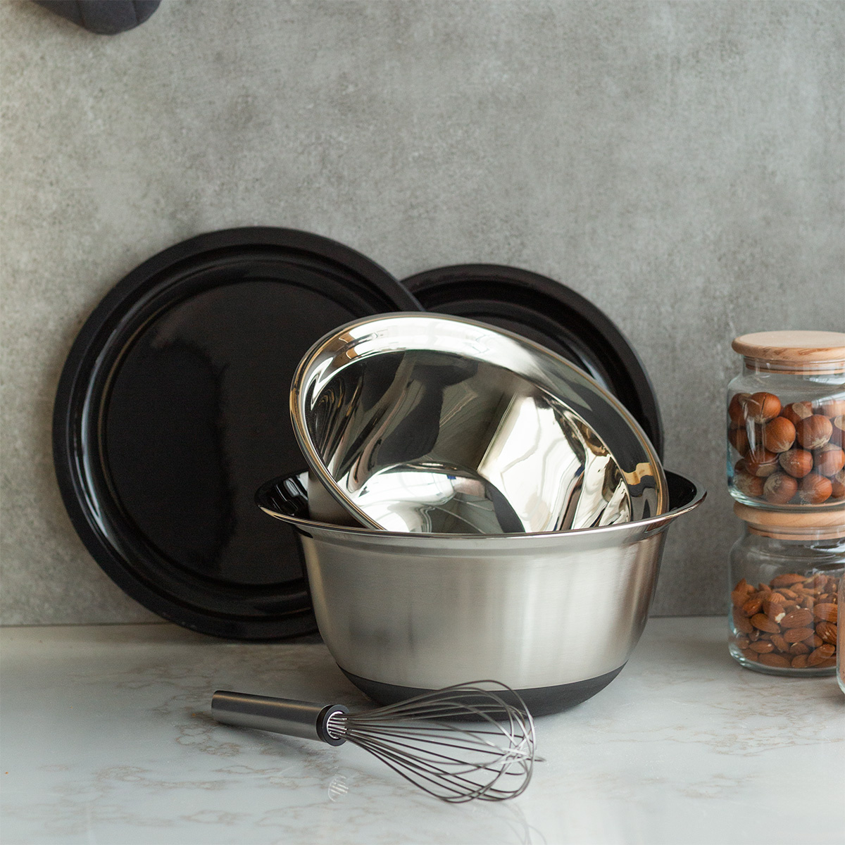 Set de bols mélangeurs avec couvercle 4 pcs – Basic Kitchen