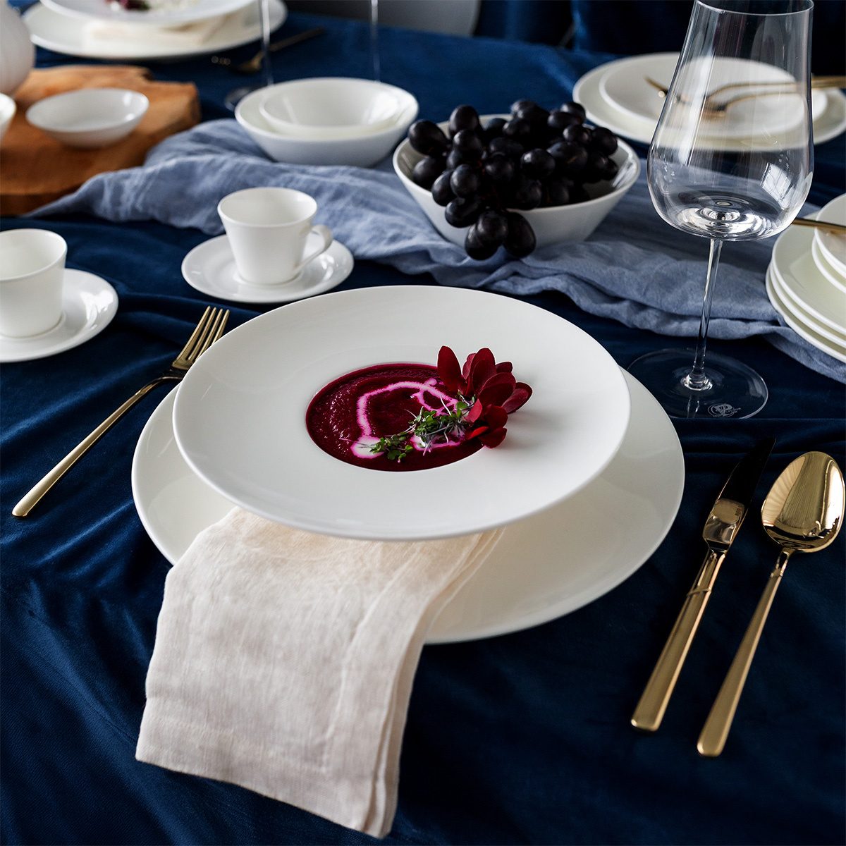 Assiette creuse gourmet 23,5 cm - Premium Platinum Line