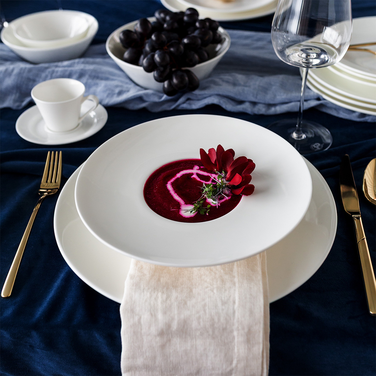 Assiette creuse gourmet 23,5 cm - Premium Platinum Line