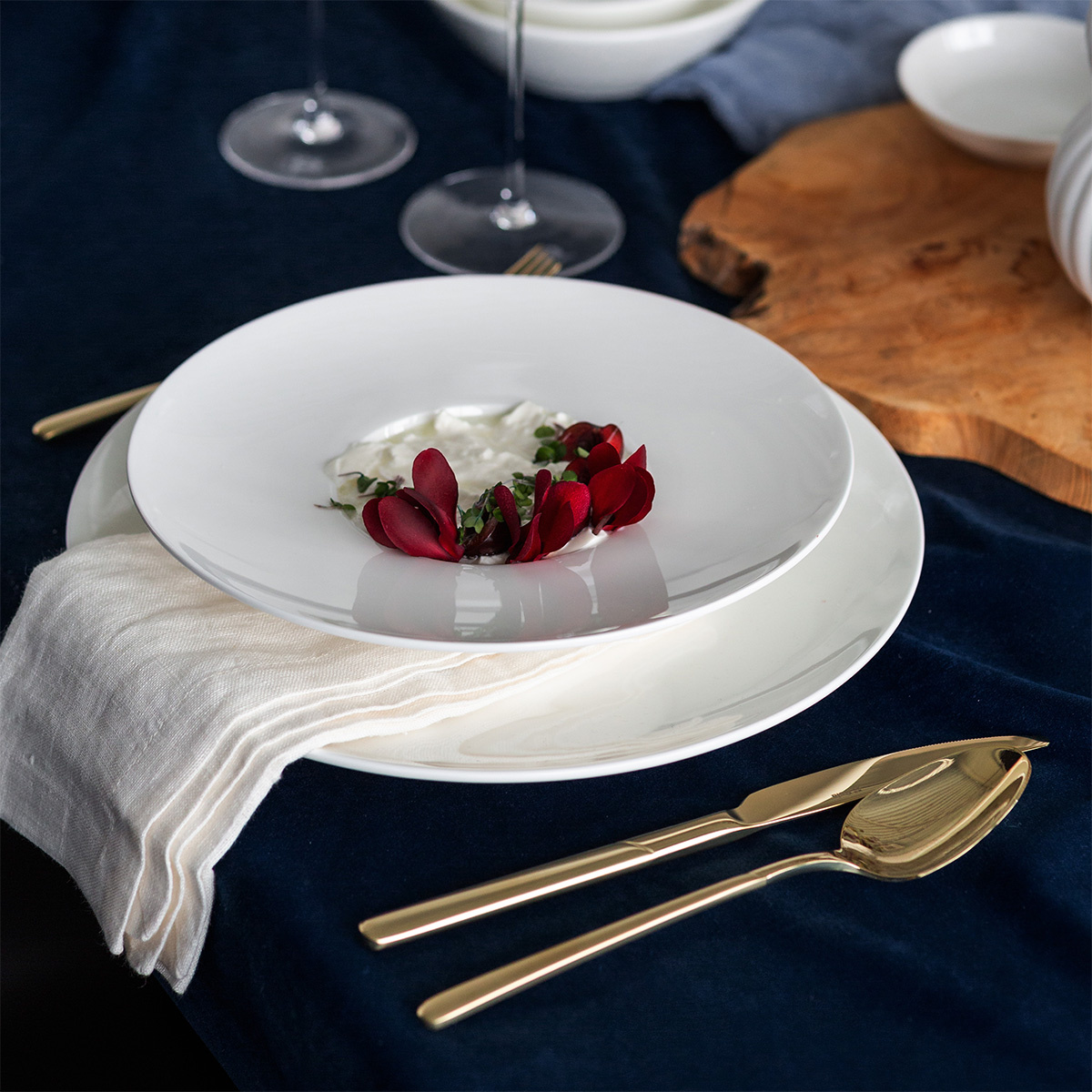 Assiette creuse gourmet 23,5 cm - Premium Platinum Line