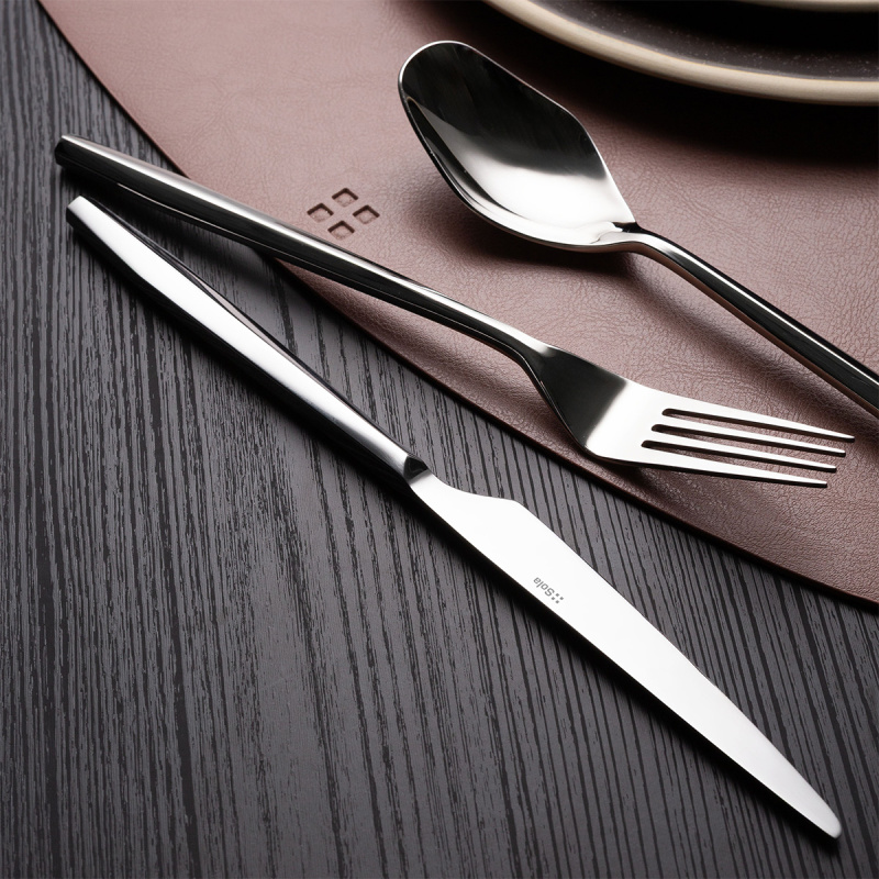 Set de couverts 16 pcs — Taro