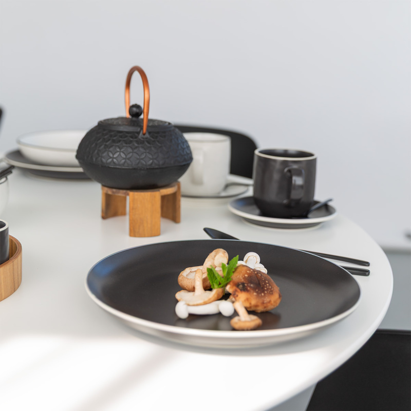 Assiette plate 27 cm — Elements Yin & Yang black