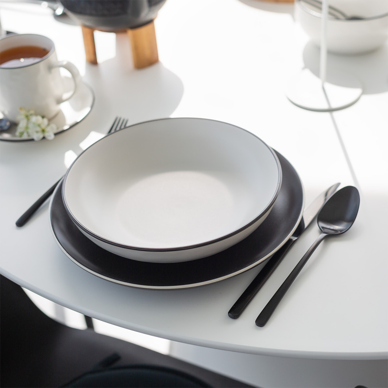 Service d'assiettes 18 pièces | Elements Yin & Yang white