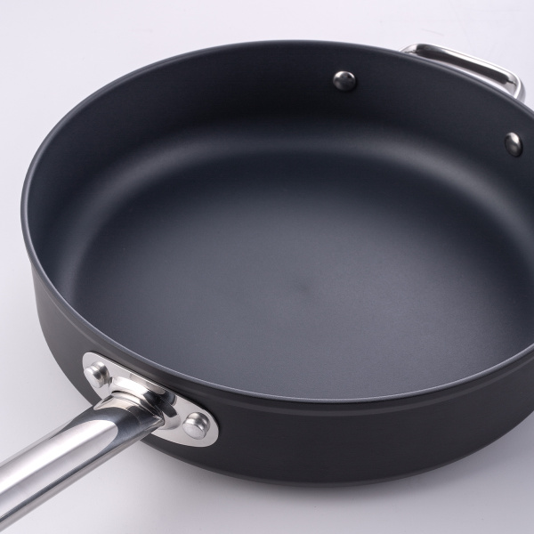 Poêle avec revêtement en titane Ø 28 cm - Saturn Terra Lunasol