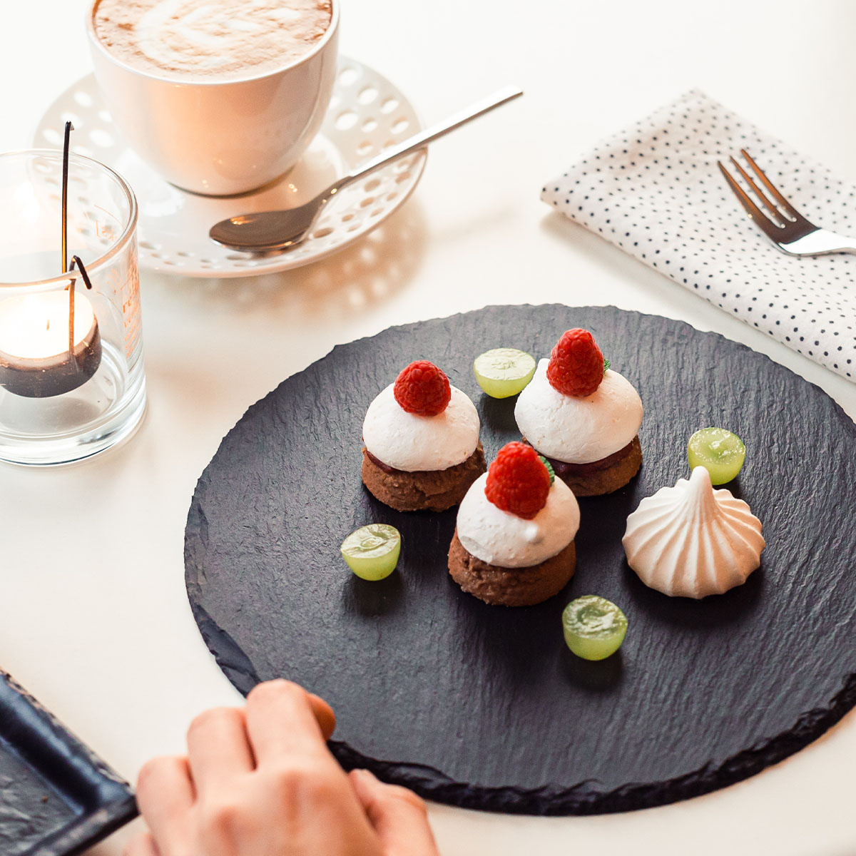 Plateau rond en ardoise - Flow