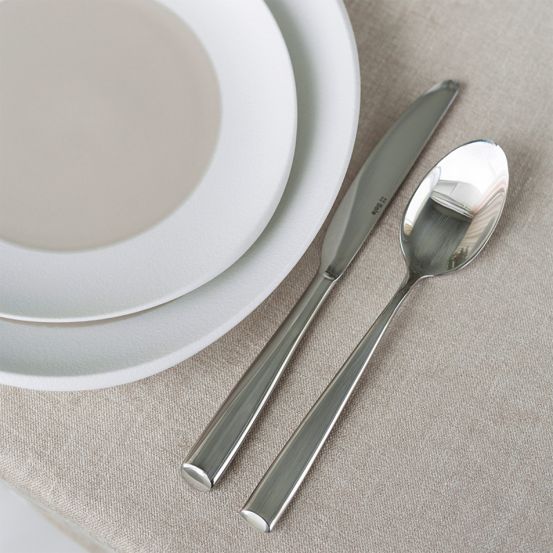 Set de couverts 24 pcs – Vail