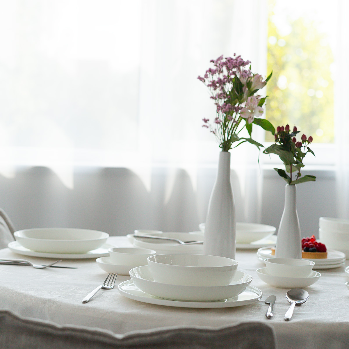 Assiette creuse Coupe 23 cm H : 4 cm – Premium Modern Platinum Line