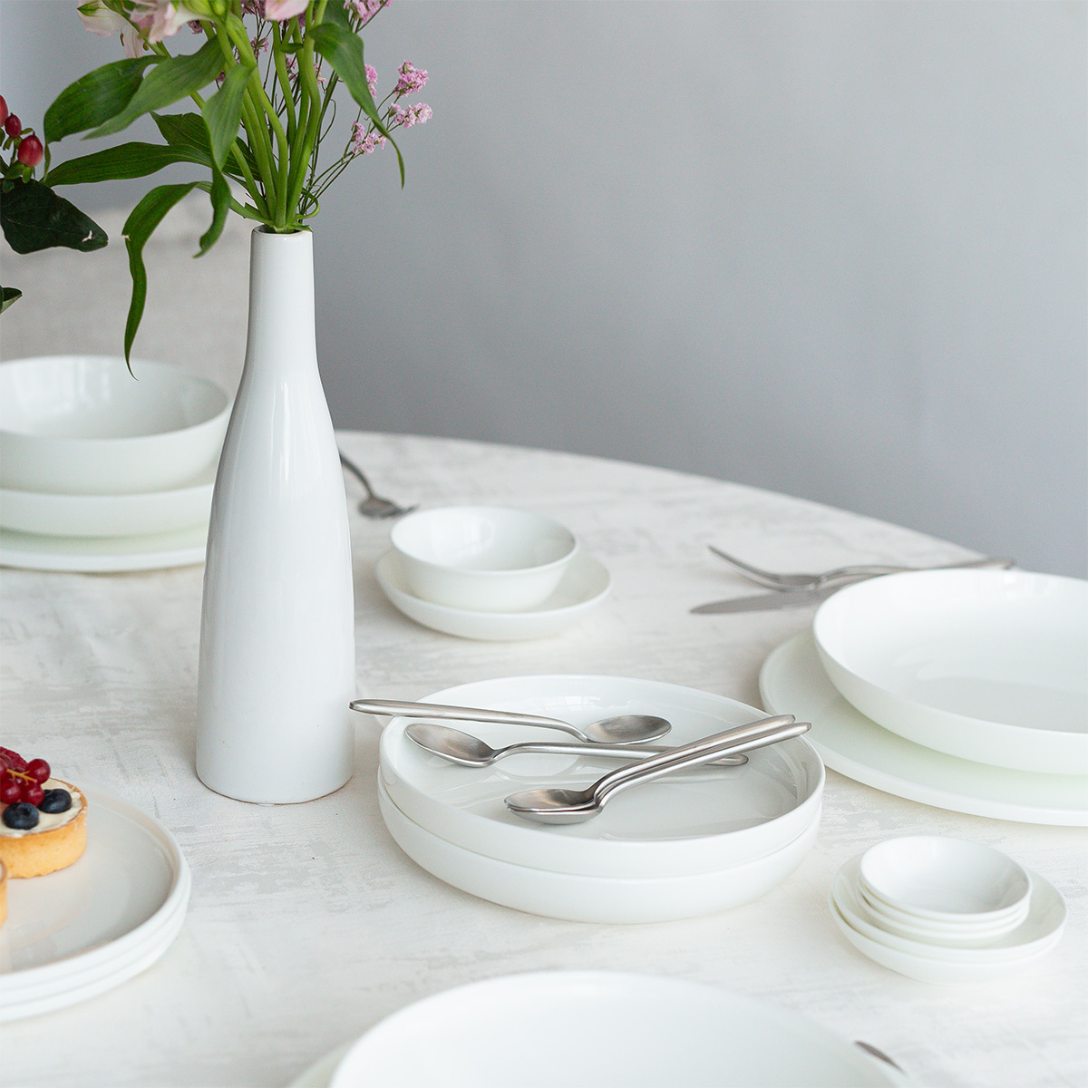 Assiette creuse U-Coupe 20,5 cm H : 3 cm – Gamme Premium Moderne Platine
