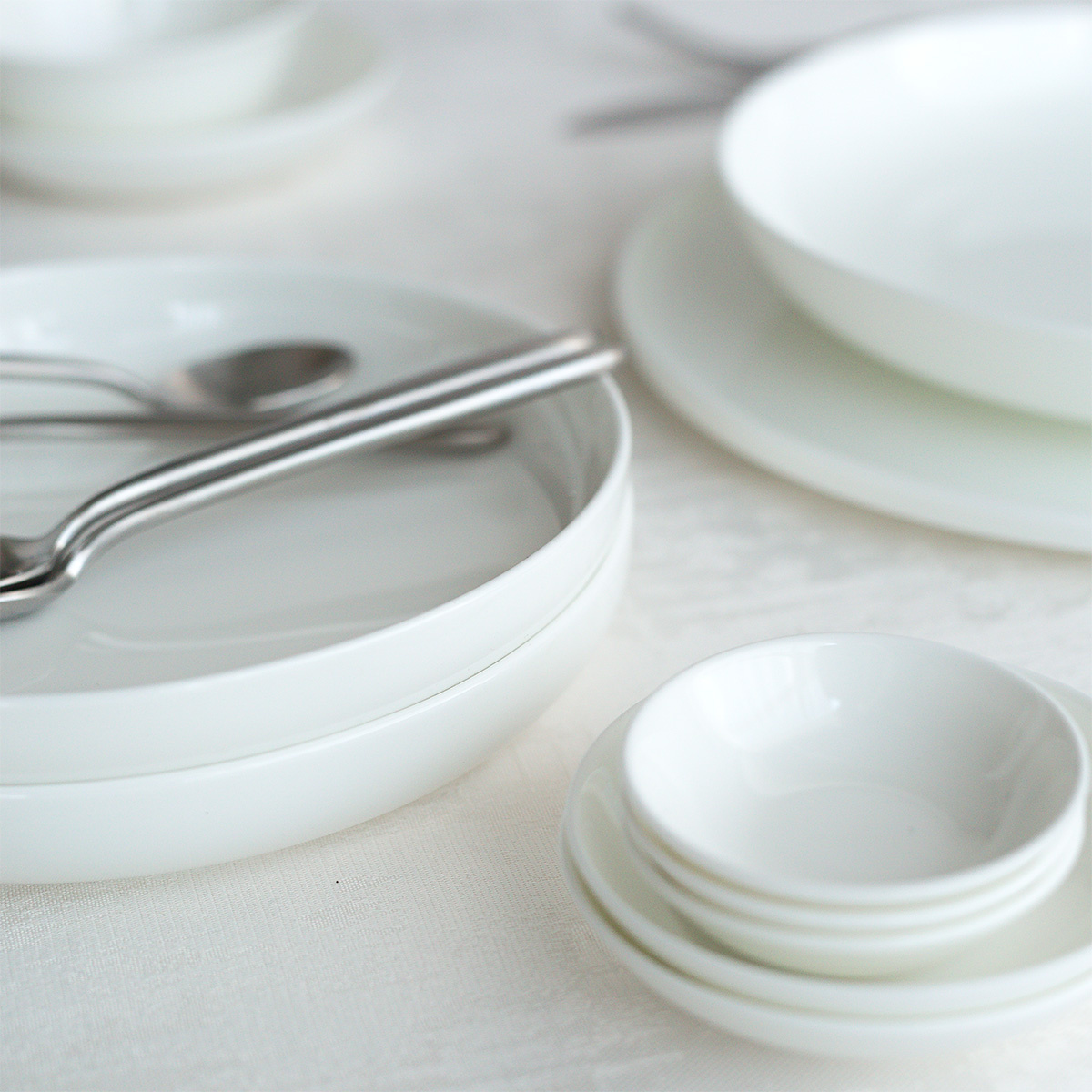 Assiette creuse U-Coupe 20,5 cm H : 3 cm – Gamme Premium Moderne Platine