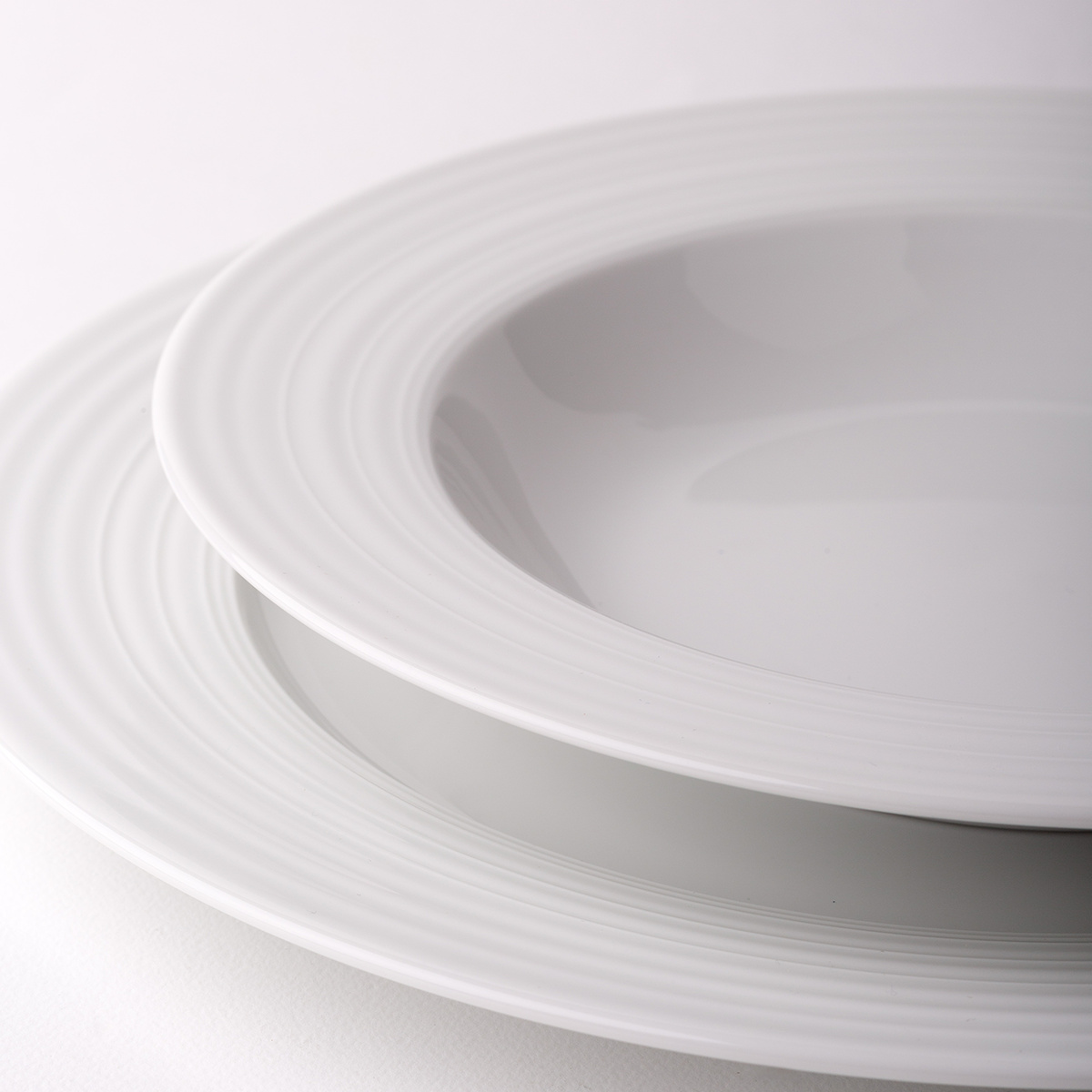 Assiette creuse avec bord Deco 22 cm lot de 6 pcs – UNIVERS blanc