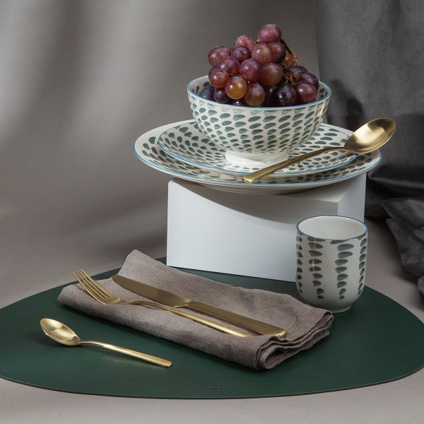 Set de table triangle en PVC vert 45 x 37 cm - Elements Ambiente