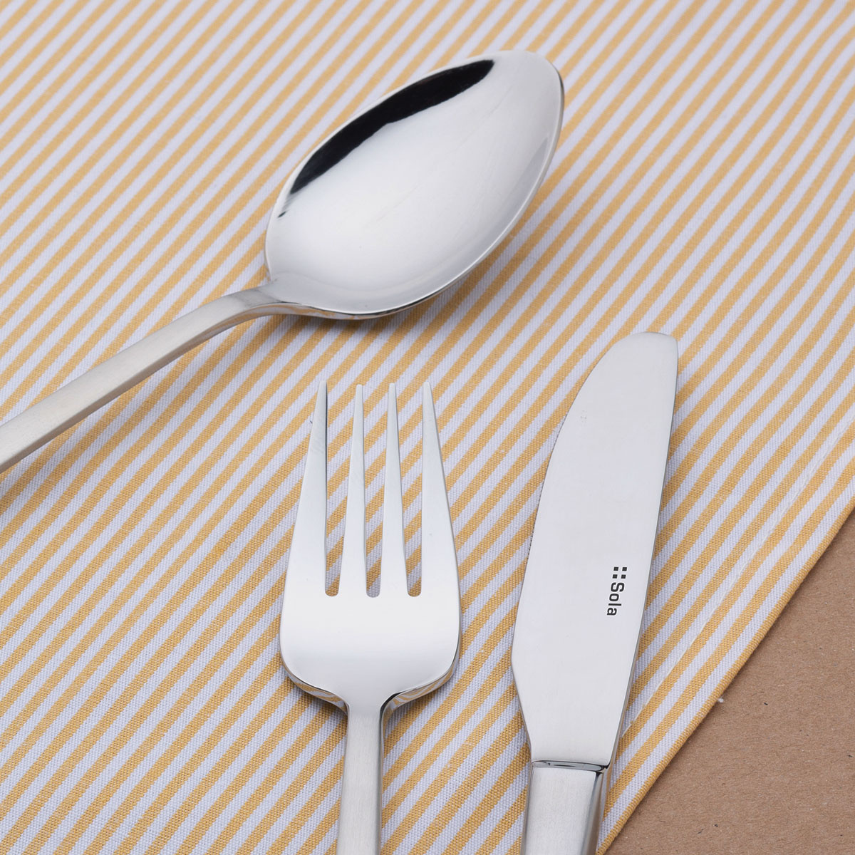 Set de couverts 60 pcs – Rio Manche mat