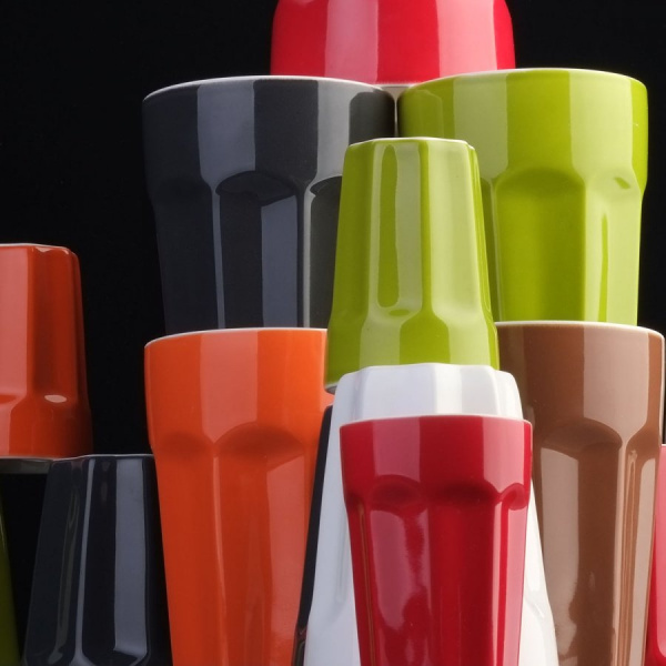 Verre en porcelaine moyen noir 280 ml – RGB