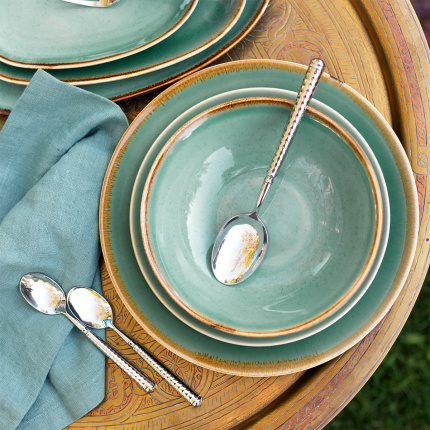 Assiette plate Sand turquoise 28 cm – Gaya