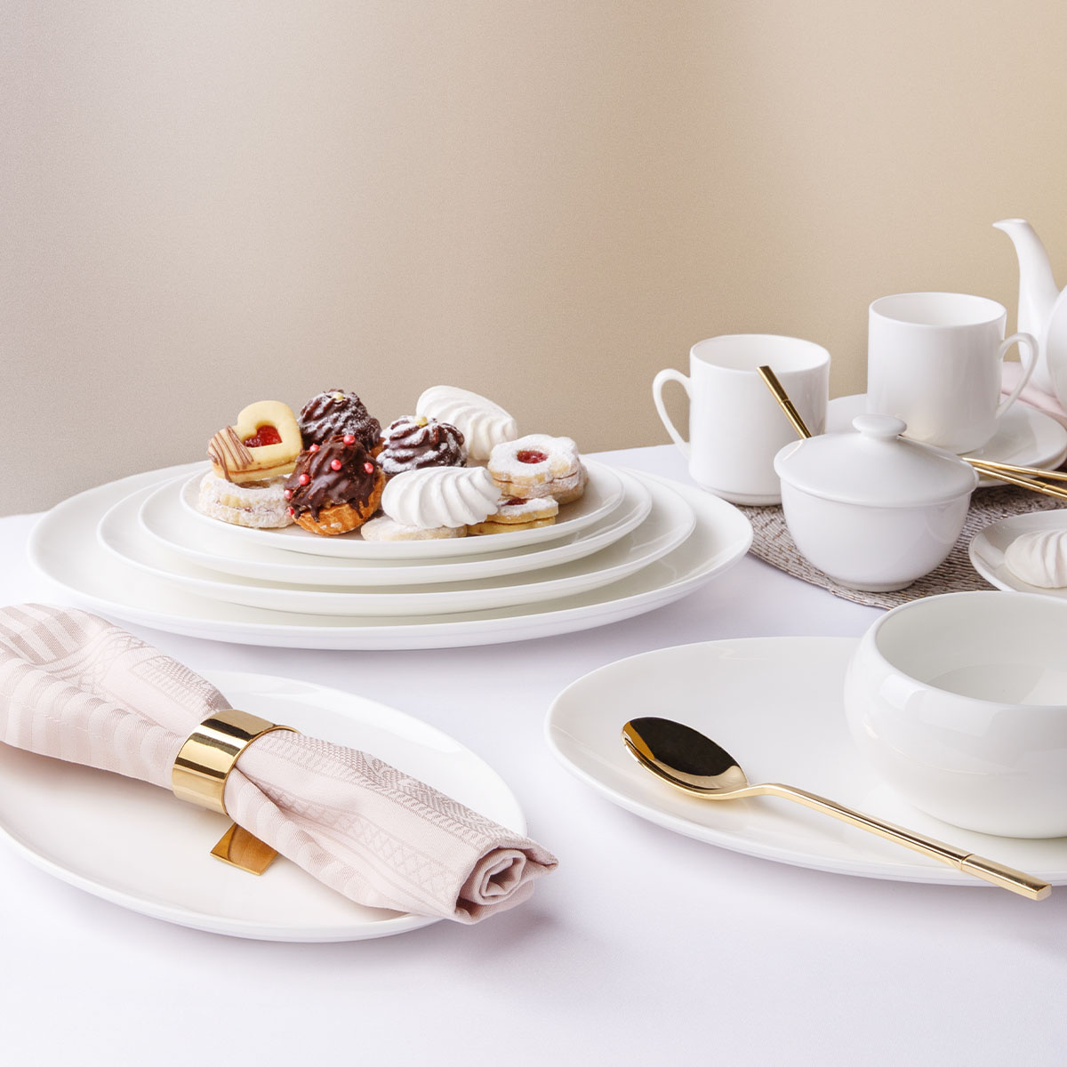 Set d'assiettes de service 26 pièces – Premium Platinum Line