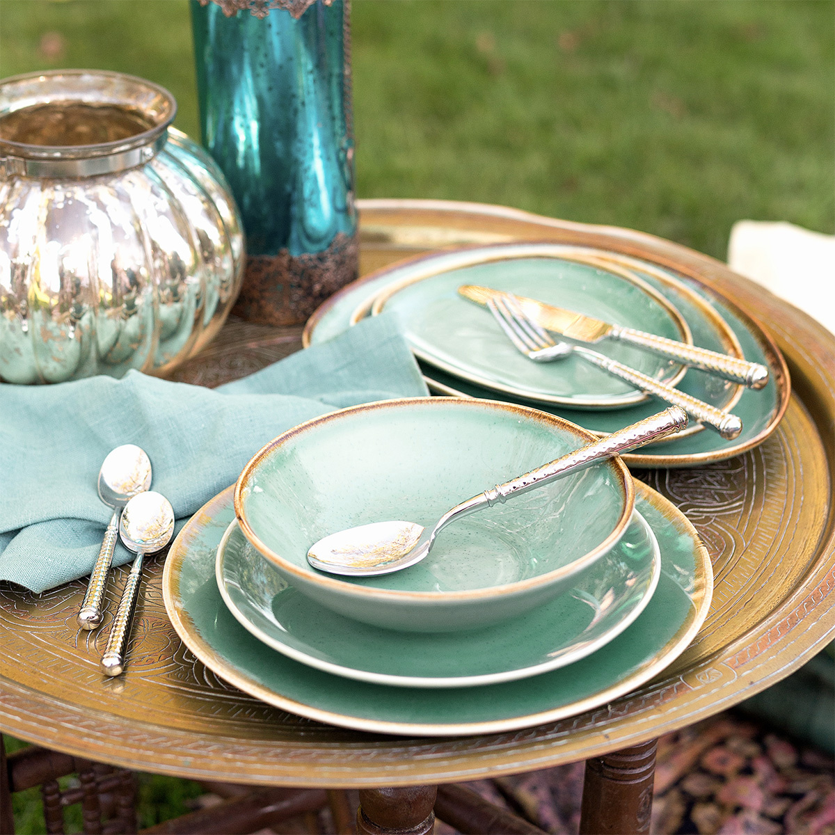 Assiette plate Sand turquoise 28 cm – Gaya