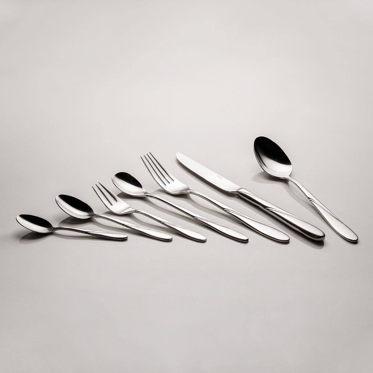 Ensemble de couverts 42 pcs – Salzburg Quarz