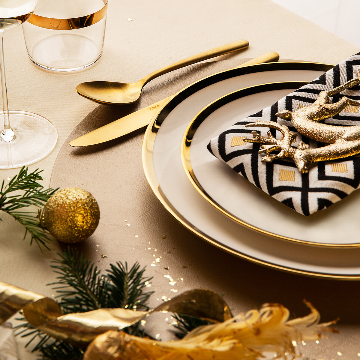 Assiette à dessert Coupe 20,5 cm, ensemble de 4 - FLOW Lunasol avec bordure dorée