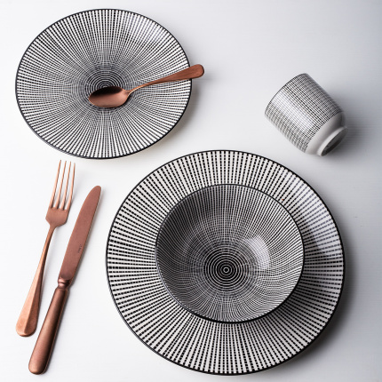 Service en porcelaine 24 pièces – Elements Asia Fire